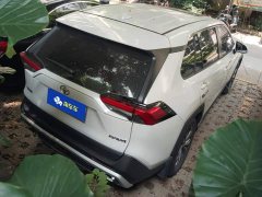 Toyota RAV4 2.0L CVT FWD Fashion Edition - ფოტო 3