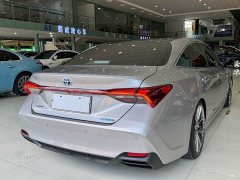 Toyota Avalon 2019 Hybrid 2.5L Luxury National VI - ფოტო 14