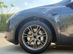 Tesla Model Y Rear-Wheel Drive - ფოტო 14