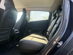 Tesla Model Y Rear-Wheel Drive - ფოტო 8
