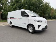 Wuling Yangguang 2024 300km Practical Sealed Window Version 60kW - ფოტო 3