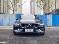 Volvo S60 B4 Smart Luxury Edition - ფოტო 2