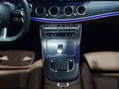 Mercedes-Benz E-Class E 260 L Sport - ფოტო 11