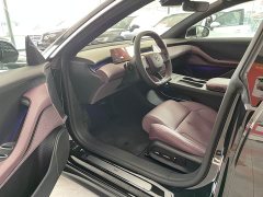 NIO ET5T 75kWh Touring - фото 4