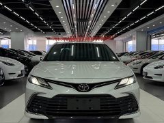 Toyota Camry 2.0G Luxury - ფოტო 2