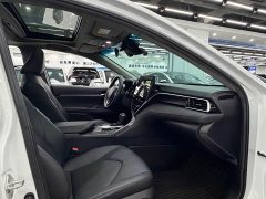 Toyota Camry 2.0G Luxury - ფოტო 6