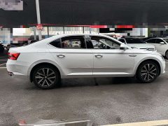 Skoda Superb TSI280 DSG Prestige - ფოტო 14