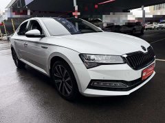 Skoda Superb TSI280 DSG Prestige - ფოტო 3