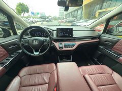Honda Odyssey 2.0L e:HEV Premium - ფოტო 4