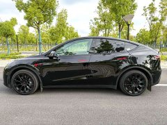 Tesla Model Y 2022 Facelift Rear-Wheel Drive - ფოტო 11