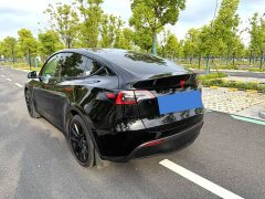 Tesla Model Y 2022 Facelift Rear-Wheel Drive - ფოტო 14