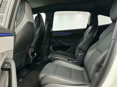 Tesla Model Y L Long Range All-Wheel Drive - ფოტო 10
