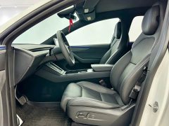 Tesla Model Y L Long Range All-Wheel Drive - ფოტო 8