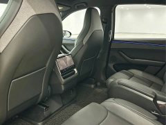 Tesla Model Y L Long Range All-Wheel Drive - ფოტო 9