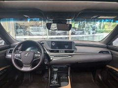 Lexus ES 2020 200 Excellence Edition - ფოტო 3