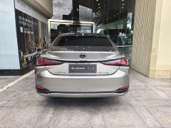 Lexus ES 2020 200 Excellence Edition - ფოტო 5