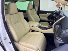 Toyota Alphard Hybrid 2.5L Premium Edition - ფოტო 12