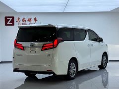 Toyota Alphard Hybrid 2.5L Premium Edition - ფოტო 17