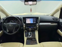 Toyota Alphard Hybrid 2.5L Premium Edition - ფოტო 6