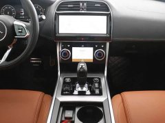 Jaguar XEL 2.0T 250PS R-DYNAMIC S Sport Entry Edition - ფოტო 9