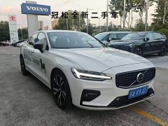 Volvo S60 2025 B5 Inscription Sport - ფოტო 3