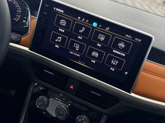 Volkswagen Bora 200TSI DSG Comfort Pro - ფოტო 11