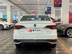 Volkswagen Bora 200TSI DSG Comfort Pro - ფოტო 4