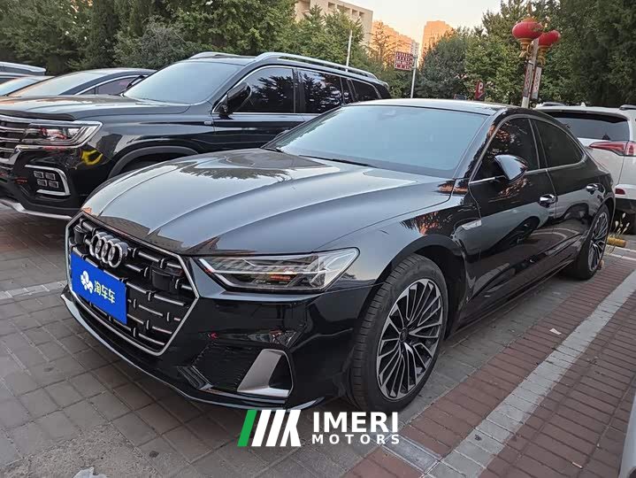 Audi A7L 45 TFSI Luxury - ავტომობილი ჩინეთიდან