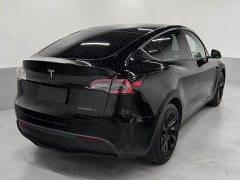 Tesla Model Y Rear-Wheel Drive - ფოტო 9