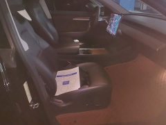 Tesla Model Y Long Range All-Wheel Drive 3D7 - ფოტო 8