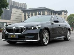 BMW 5 Series 525Li Luxury Package - ფოტო 1