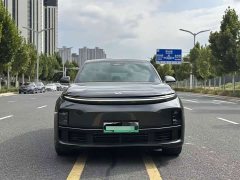 Li Auto L7 Pro - ფოტო 1