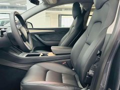 Tesla Model Y Standard Range RWD - ფოტო 4