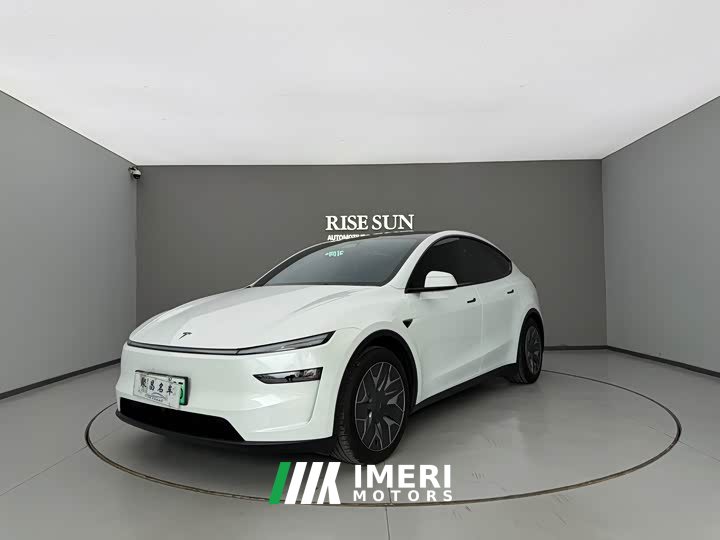 Tesla Model Y L Long Range All-Wheel Drive - ავტომობილი ჩინეთიდან