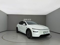 Tesla Model Y L Long Range All-Wheel Drive - ფოტო 3