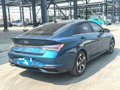 Hyundai Elantra 1.5L CVT GLS Leading Edition - ფოტო 9