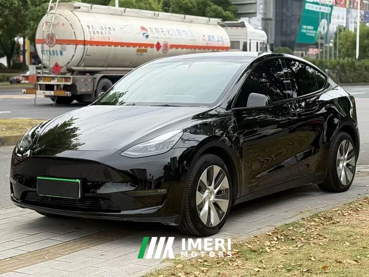 Tesla Model Y Long Range All-Wheel Drive - ავტომობილი ჩინეთიდან