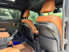 Toyota Vellfire Crown Hybrid 2.5L Executive Premier Edition - photo 20