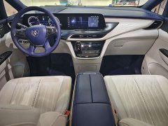 Buick GL8 Avenir Four-Seat Premium Edition - ფოტო 17