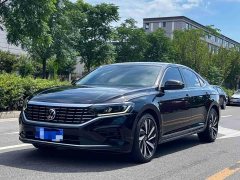 Volkswagen Passat 330TSI Starry Sky Elite - ფოტო 1
