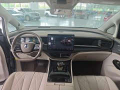 Denza BYD Denza D9 DM-i 980 Four-Wheel Drive Premium - ფოტო 10