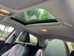 Hyundai Elantra 1.5L CVT Luxury - ფოტო 16