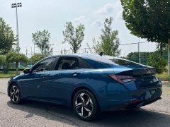 Hyundai Elantra 1.5L CVT Luxury - ფოტო 4