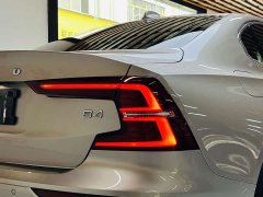 Volvo S60 2023 B4 Smart Luxury Edition - ფოტო 18