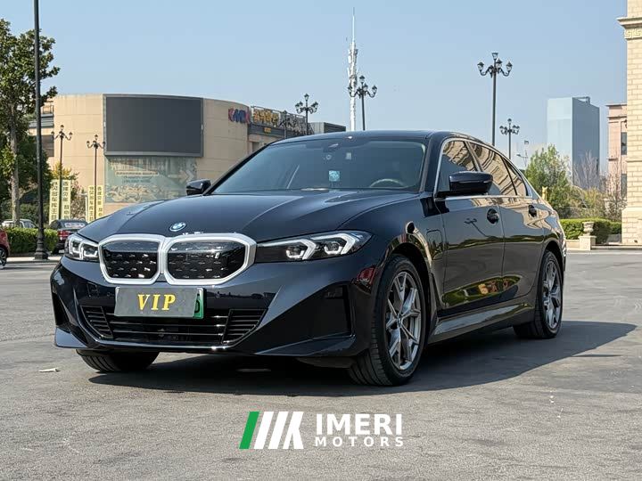 BMW i3 eDrive 35 L