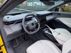 Lotus ELETRE 600 Luxury - ფოტო 4
