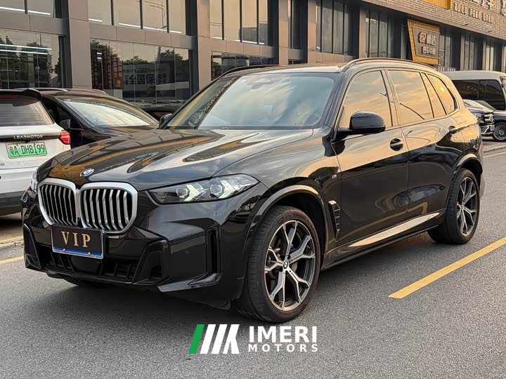 BMW X5 xDrive 30Li M Sport Exclusive Night Edition Package