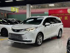 Toyota Sienna 2021 2.5L Hybrid Platinum Edition - ფოტო 1