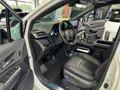 Toyota Sienna 2021 2.5L Hybrid Platinum Edition - ფოტო 6