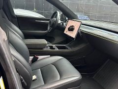 Tesla Model Y Performance All-Wheel Drive - ფოტო 10